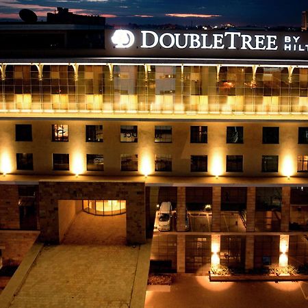 Doubletree By Hilton Nairobi Hotel Exterior photo